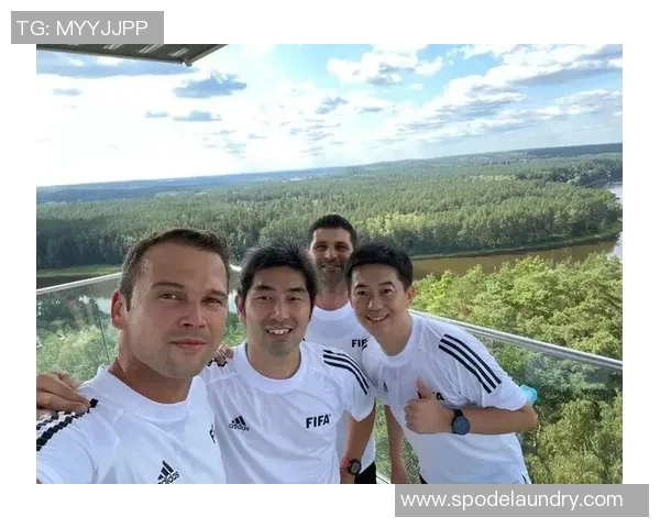 武汉篮球队在联合会杯中的灵活战术与团队配合分析